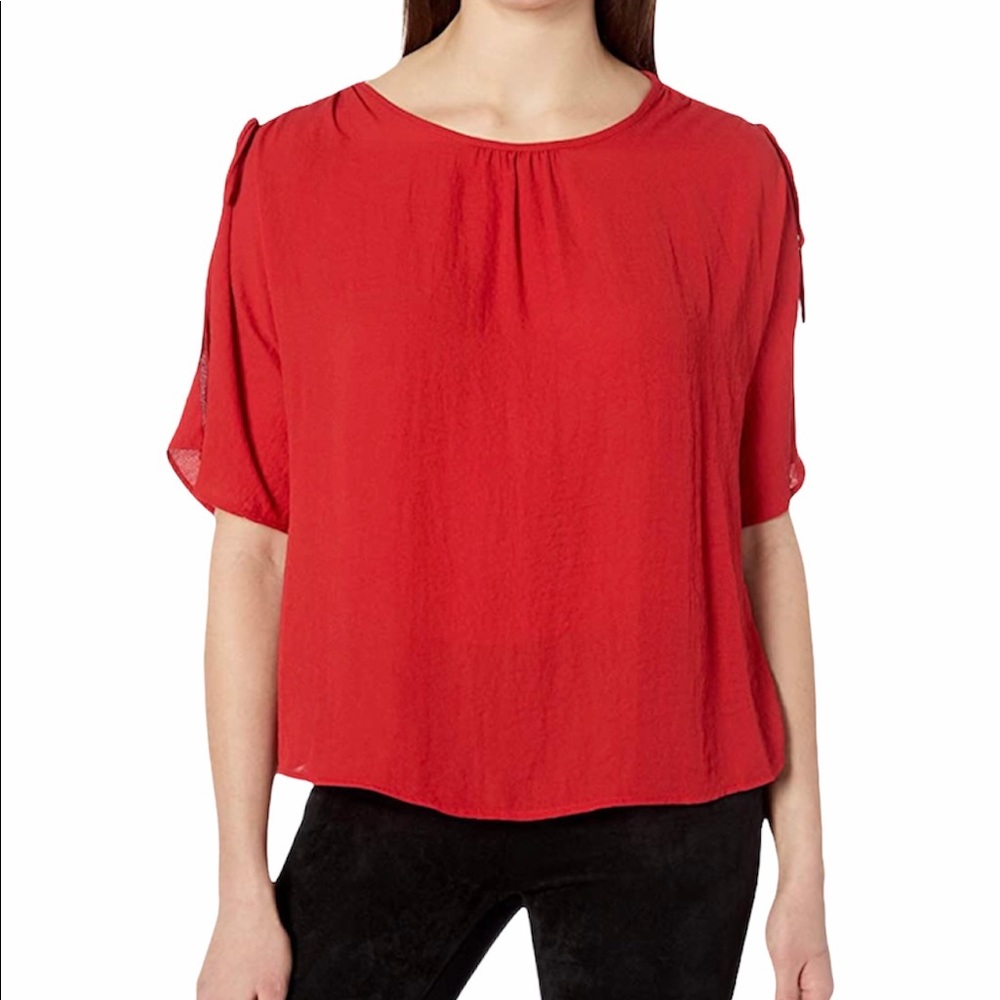 Vince Camuto Red Split Sleeve Blouse Keyhole Back Ruching Size Large NWT